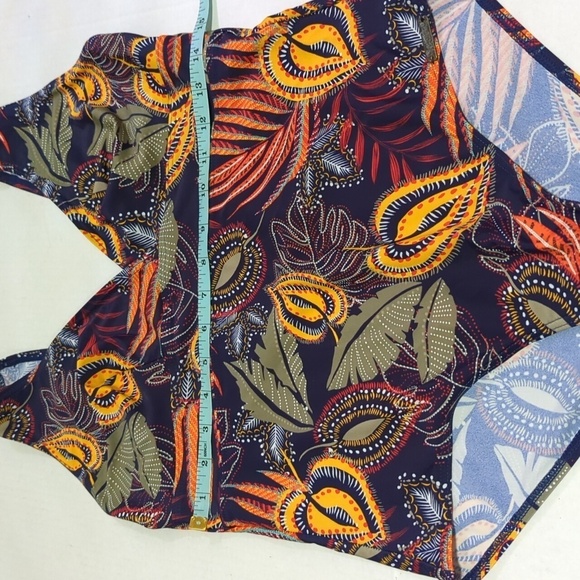 Lagon Bleu Women's Tropical One Piece Bathing Suit Size 44 (Small/Med.) - Picture 6 of 11